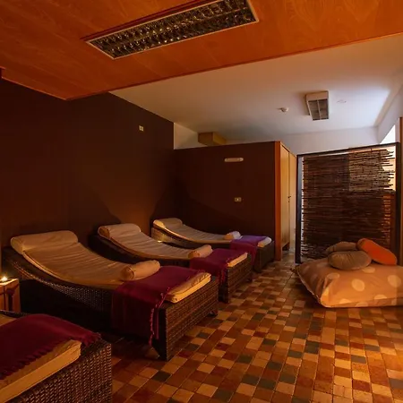 Otel Andreas Canazei