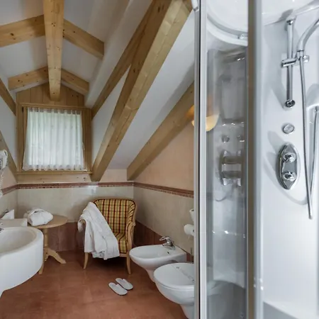 Andreas 4* كنازاي